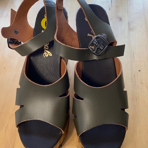 Free People Platform Wedge Sandals - 9 - NWOB - Picture 3 of 3